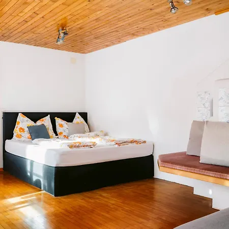 Hugo - Der Bodenstaendige - Huusa Im Bregenzerwald شقة *